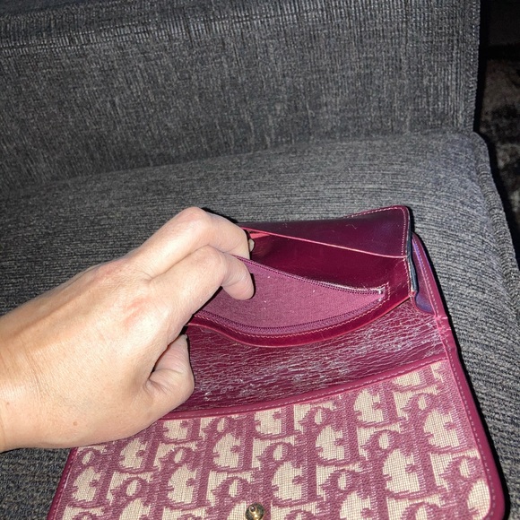 Christian Dior Bordeaux (red)vintage trotterwallet - Picture 7 of 13